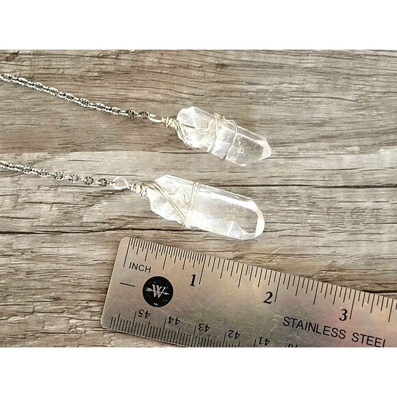 Clear Quartz Crystal Point Pendulum, Dowsing Pendulum, Healing Quartz Pendulum - Picture 8 of 8